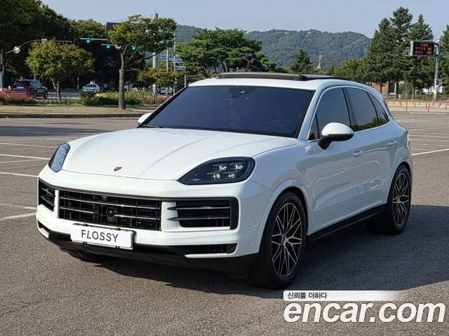 Фотография автомобиля — Porsche Cayenne PO536