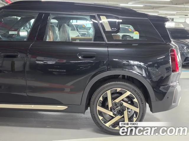 Mini Countryman — Фото автомобиля 5