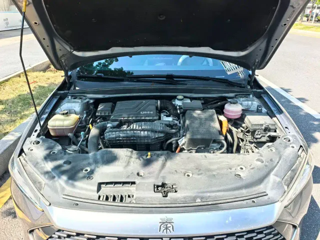 BYD Qin PLUS — Фото автомобиля 19