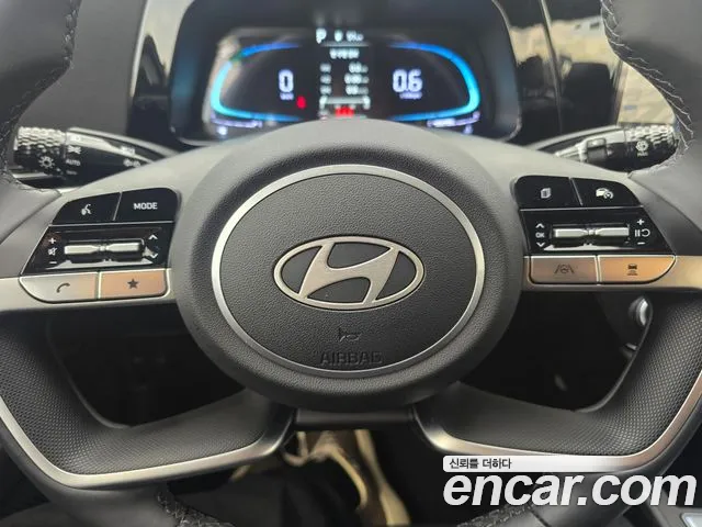 Hyundai Avante — Фото автомобиля 9