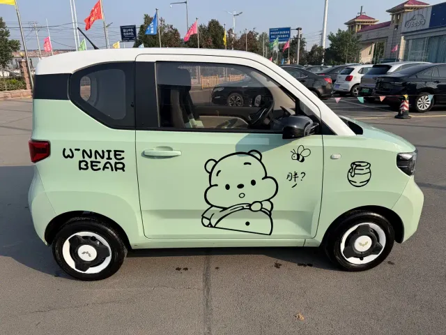 Wuling Hongguang Mini EV — Фото автомобиля 5