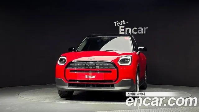 MINI Countryman — Фото автомобиля 3