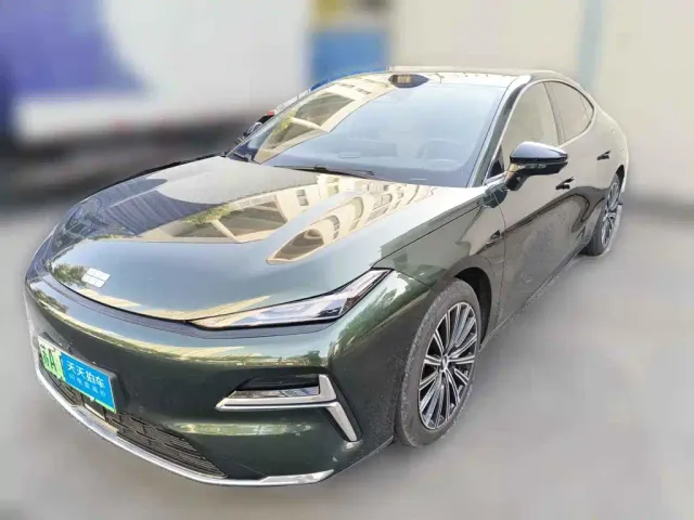 Фотография автомобиля — Geely Galaxy Xingyao 8