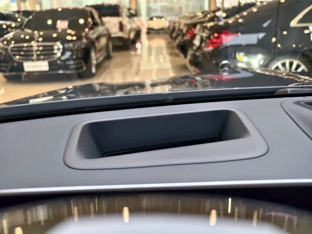 Mercedes-Benz Maybach S-Class — Фото автомобиля 20