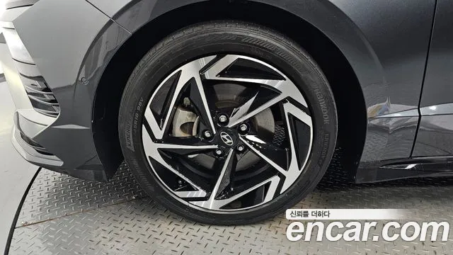 Hyundai Sonata — Фото автомобиля 5
