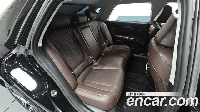 Hyundai Grandeur GN7 — Фото автомобиля 17