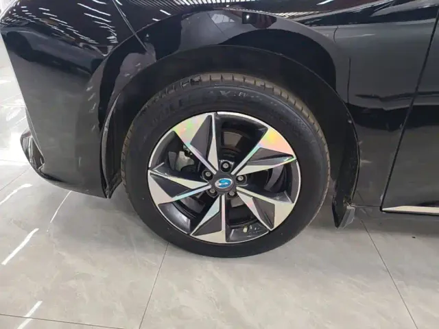 GAC Trumpchi M6 — Фото автомобиля 22
