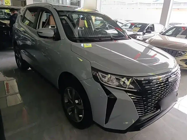 Geely Haoyue PRO — Фото автомобиля 3