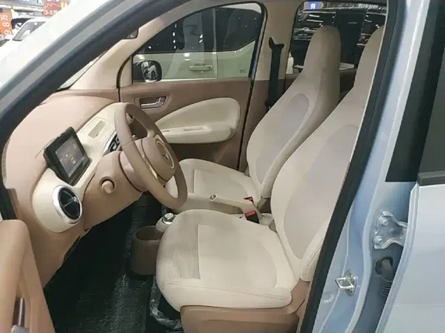 Wuling Hongguang Mini EV — Фото автомобиля 14