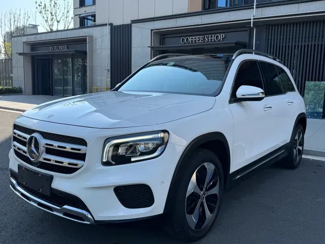 Фотография автомобиля — Mercedes-Benz GLB-Class