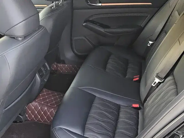 Nissan Teana — Фото автомобиля 11