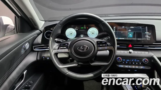 Hyundai Avante CN7 — Фото автомобиля 13