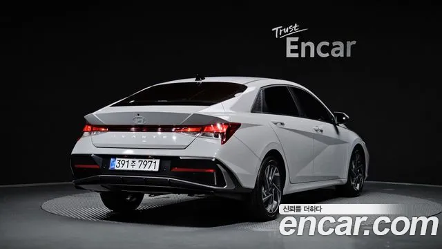 Hyundai AVANTE Новый Avante (CN7) — Фото автомобиля 2