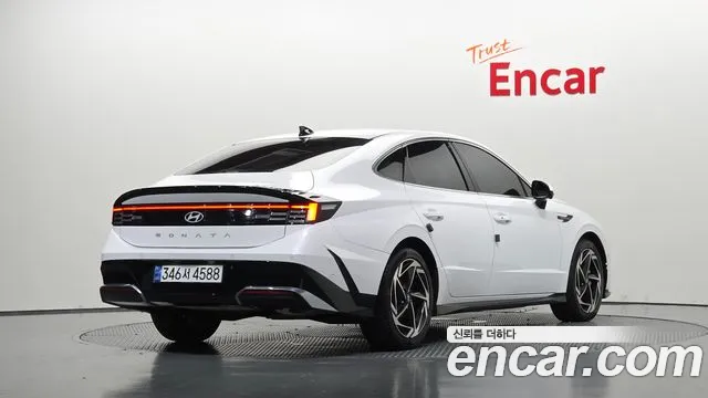 Hyundai Sonata — Фото автомобиля 2
