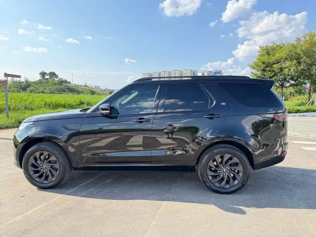 Land Rover Discovery — Фото автомобиля 8