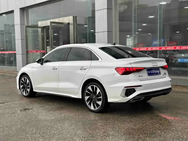 Audi A3 — Фото автомобиля 5