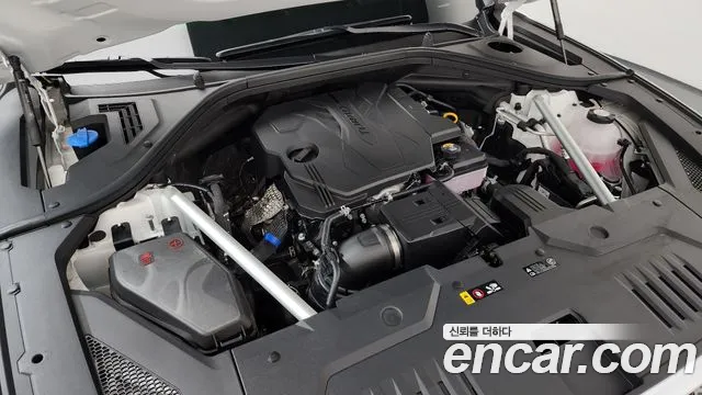 Genesis GV70 2.5T Бензин AWD — Фото автомобиля 4