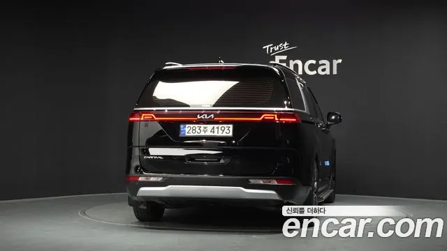 Kia Carnival 4th Gen — Фото автомобиля 4