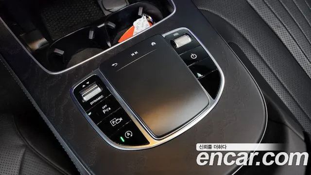 Mercedes-Benz CLS-Class — Фото автомобиля 30