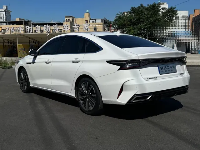 Chery Arrizo 8 — Фото автомобиля 4
