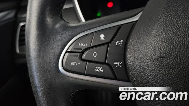Renault Korea SM6 New — Фото автомобиля 24