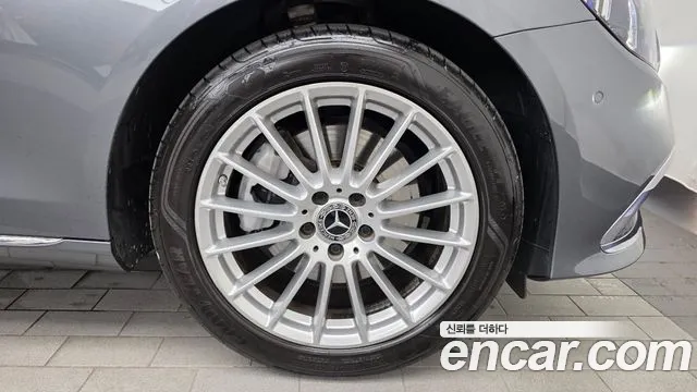 Mercedes-Benz E-Class W213 — Фото автомобиля 6
