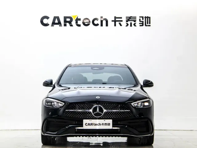 Mercedes-Benz C-Class — Фото автомобиля 2