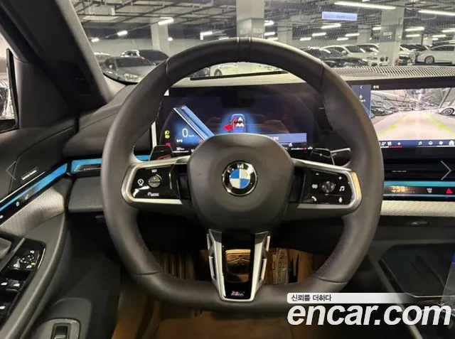 BMW 5 Series G60 — Фото автомобиля 8