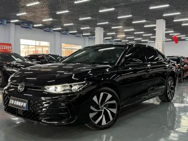 Фотография автомобиля — Volkswagen Passat