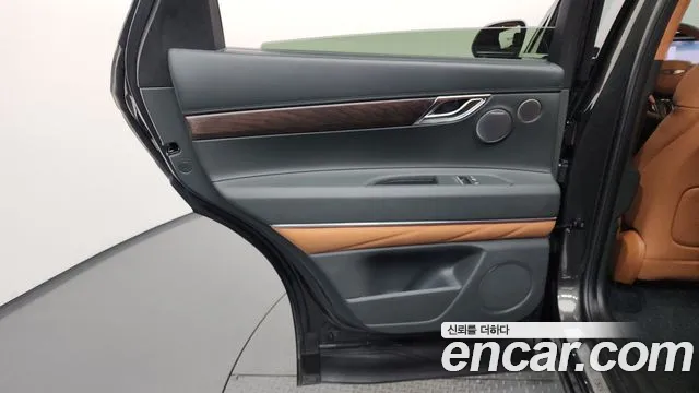 Genesis GV80 2.5T Бензин AWD — Фото автомобиля 21