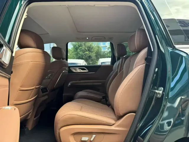 Wuling Starlight L — Фото автомобиля 6