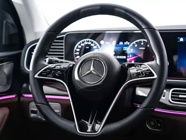 Mercedes-Benz GLE-Class — Фото автомобиля 15