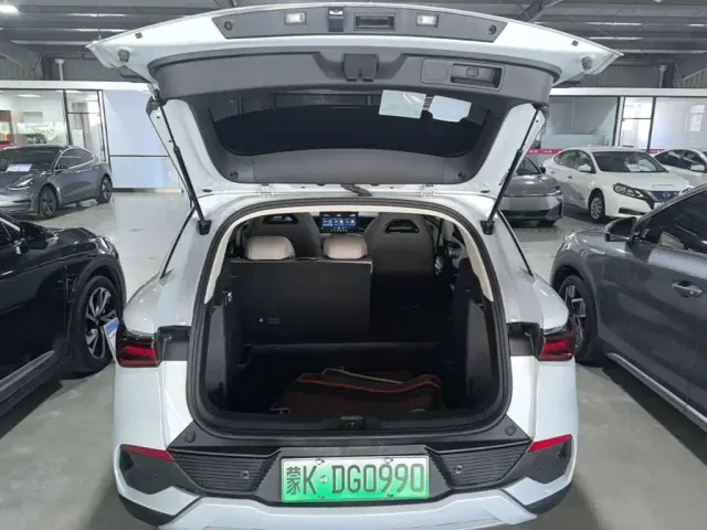 BYD Yuan PLUS — Фото автомобиля 18
