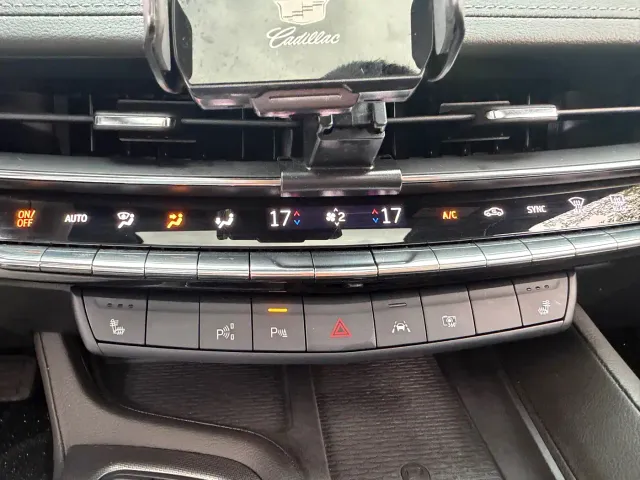 Cadillac CT5 — Фото автомобиля 18