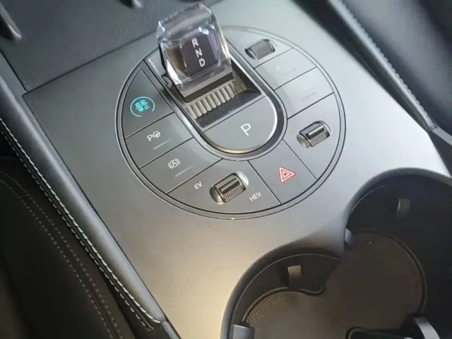 BYD Seal 06 — Фото автомобиля 13