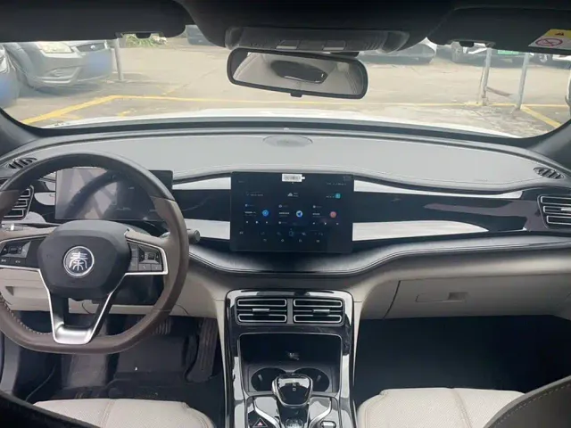 BYD Qin PLUS — Фото автомобиля 11