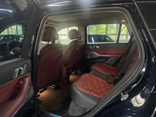 BMW X5 — Фото автомобиля 8
