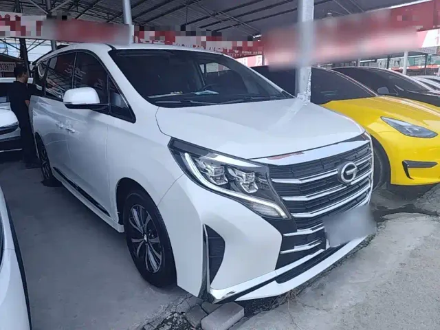 GAC Trumpchi M8 — Фото автомобиля 3