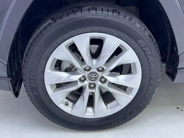 Toyota Wildlander — Фото автомобиля 11