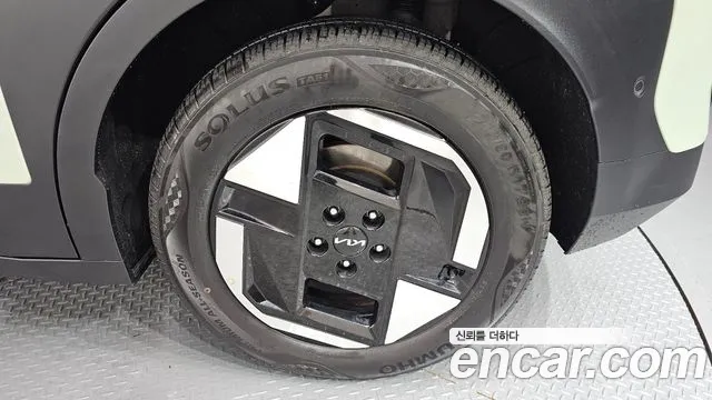 Kia EV3 — Фото автомобиля 20