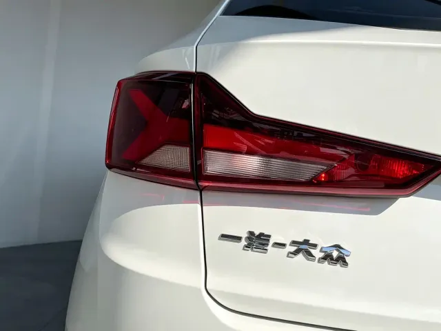 Jetta Jetta VS5 2022 280TSI Automatic Glory Pro — Фото автомобиля 15