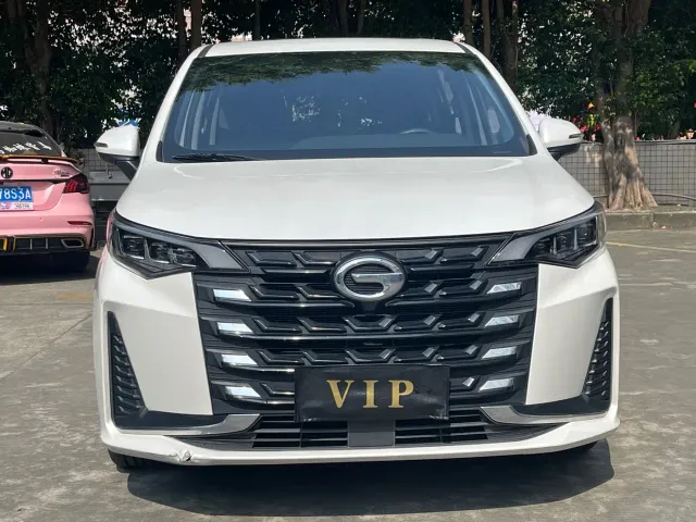 GAC Trumpchi M6 — Фото автомобиля 2