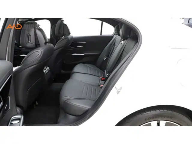 Mercedes-Benz C-Class — Фото автомобиля 7