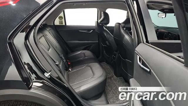 Kia Niro New — Фото автомобиля 11