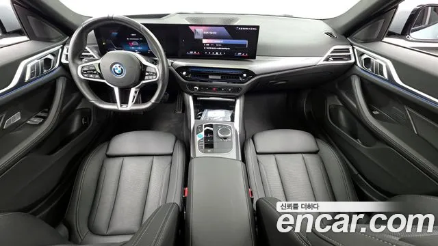 BMW i4 — Фото автомобиля 7