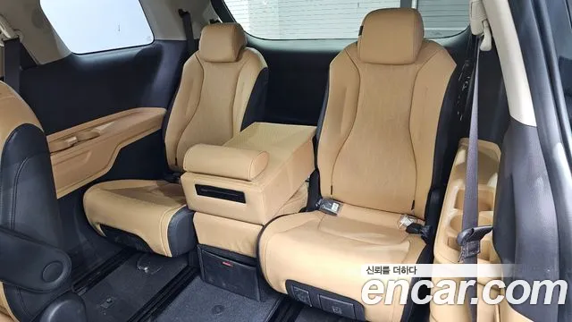 Kia Canival Carnival 4 поколение Дизель 9 мест Prestige — Фото автомобиля 17