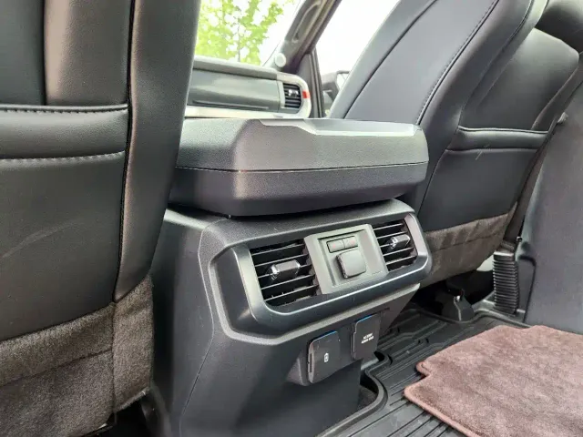 Ford F-150 Raptor — Фото автомобиля 20