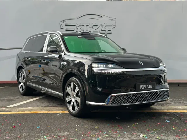 Aito M9 — Фото автомобиля 3