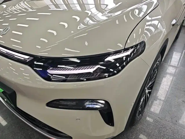 Leapmotor C11 — Фото автомобиля 23
