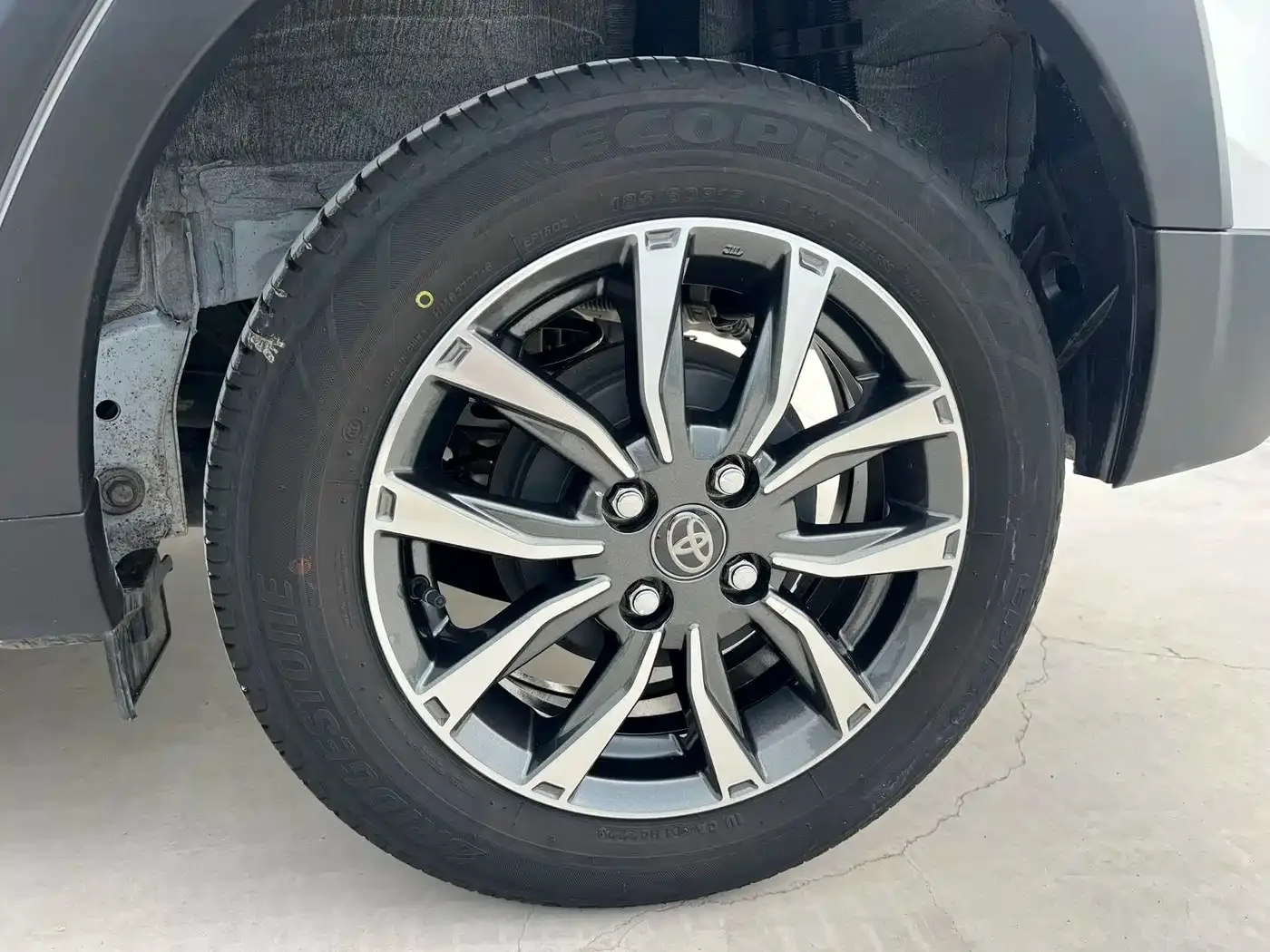 Toyota YARiS L Zhi Xuan 2022 Zhi Xuan X 1.5L CVT Luxury PLUS Edition — Фото автомобиля 17